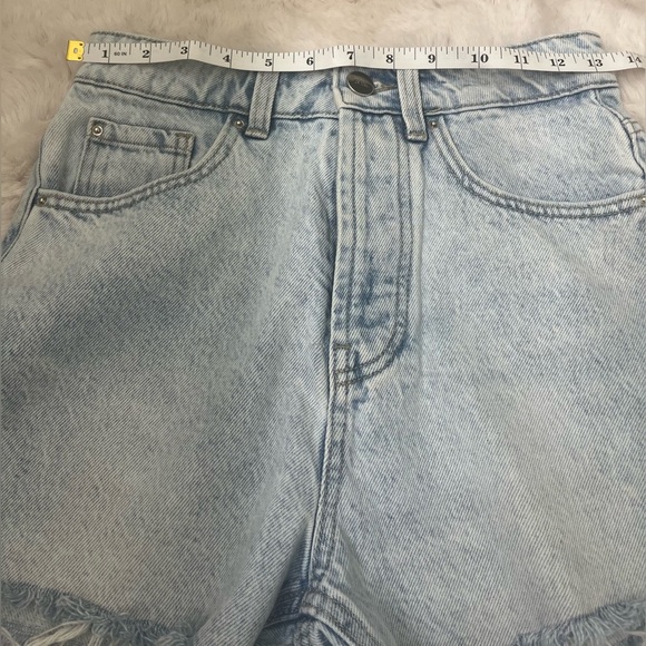 ZARA Light Blue Denim Women's Shorts - Picture 5 of 11